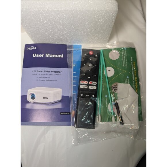 Lisowod L02 1080P WiFi Bluetooth Projector 1200 ANSI | Netflix, YouTube, 4K - Picture 6 of 14